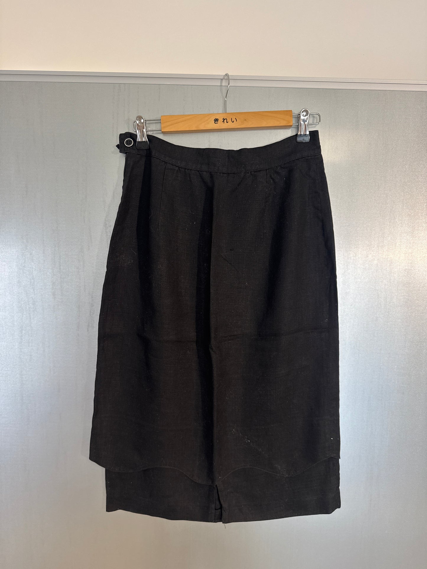 The Eclipse Pencil Skirt by Pierre Cardin