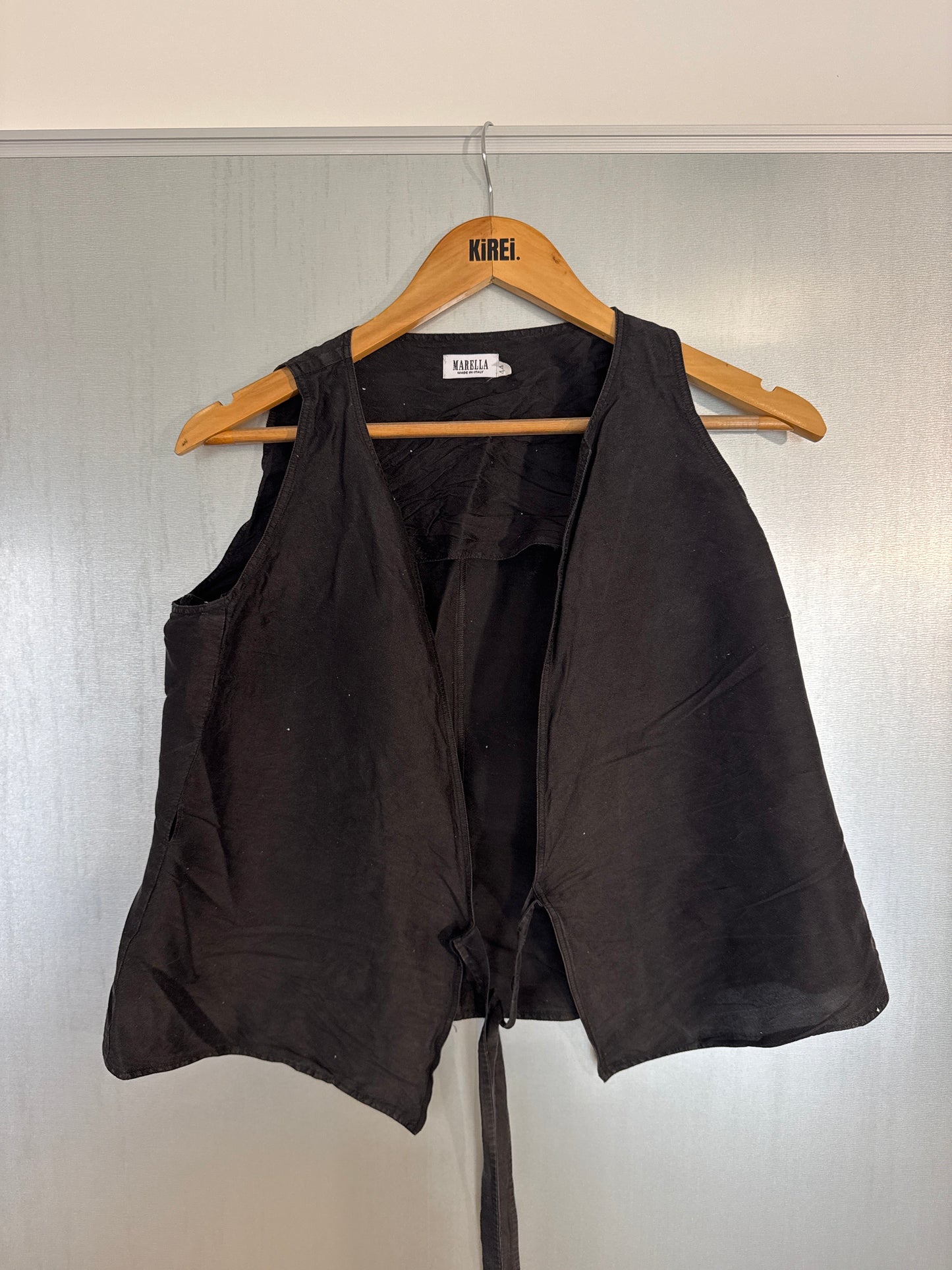 The Elara Vest by Marella